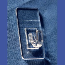 GANCHO    A Barra 6 mm Curvo 10 mm de luz interior<br>Medidas: 34 x 42 mm<br>